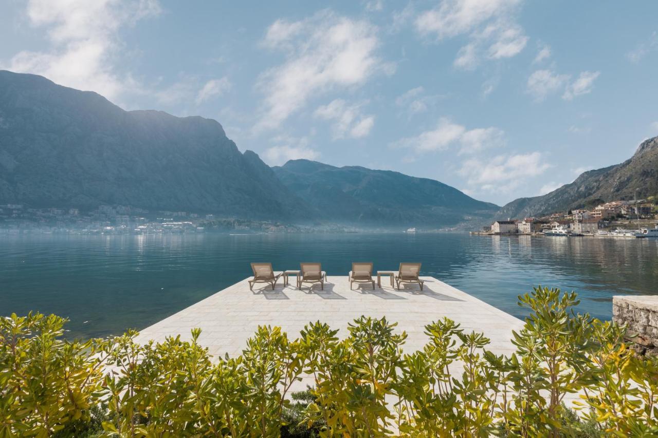 Hotel Libertas Kotor Exterior photo